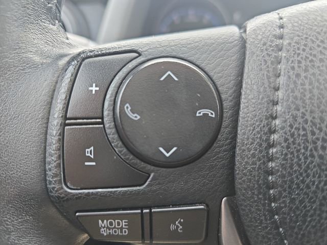 Used 2017 Toyota RAV4 XLE image 17