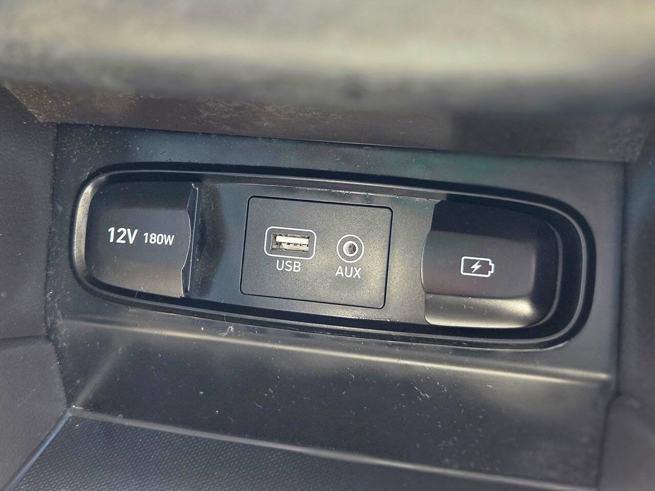 Used 2019 Hyundai Santa Fe SE AWD/4WD image 22