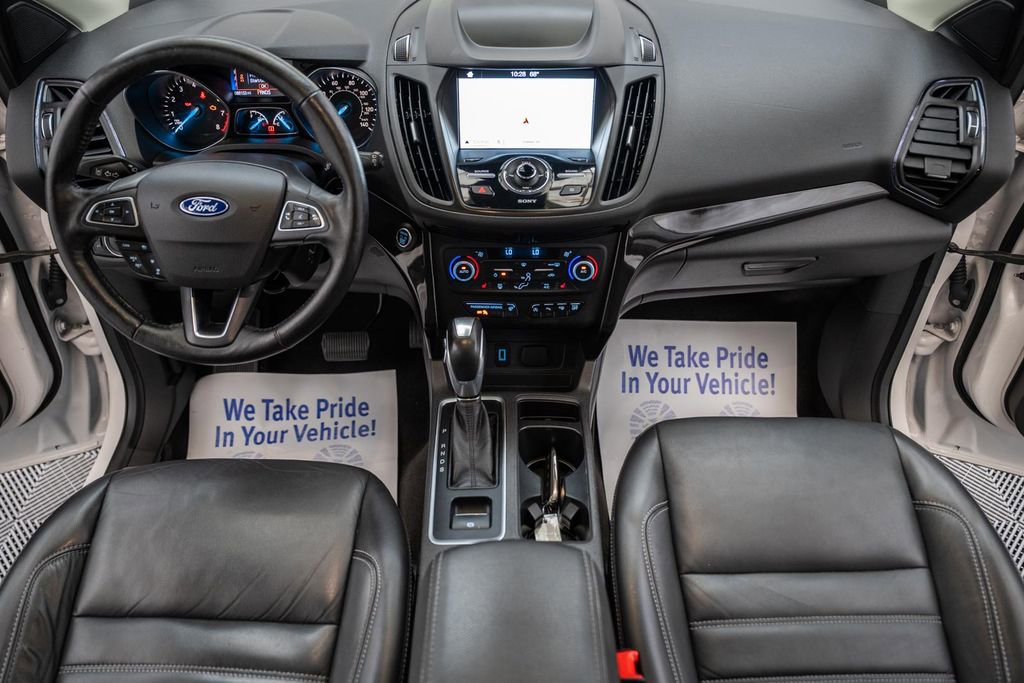 Used 2019 Ford Escape Titanium image 22