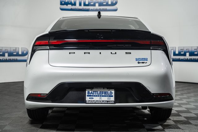 New 2026 Toyota Prius AWD image 5
