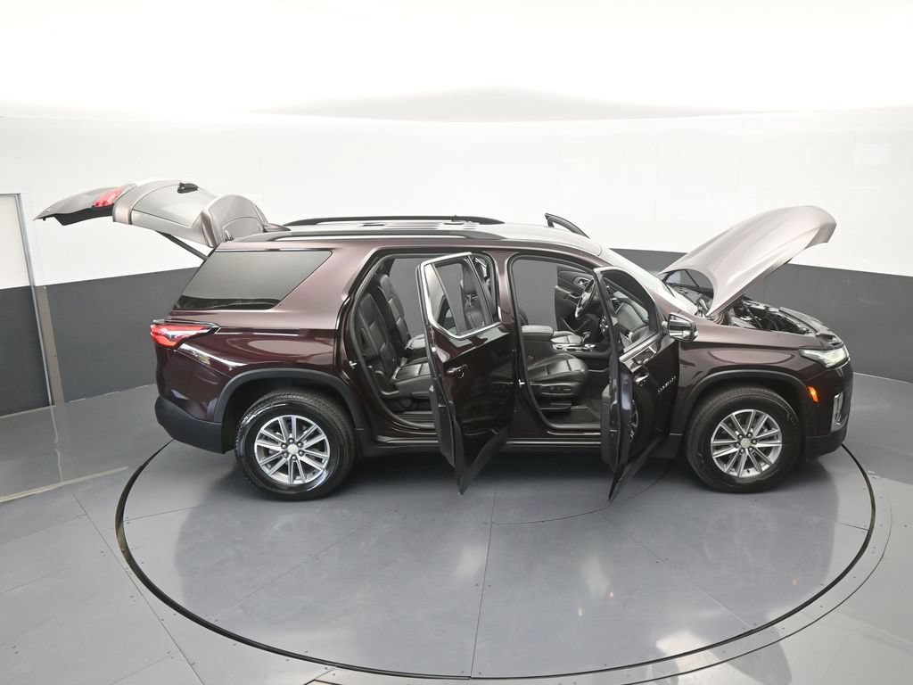 Used 2022 Chevrolet Traverse LT w/ LPO, Floor Liner Package FWD image 74