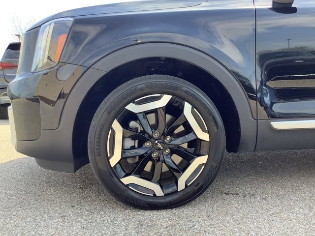 Used 2025 Kia Telluride S FWD image 41