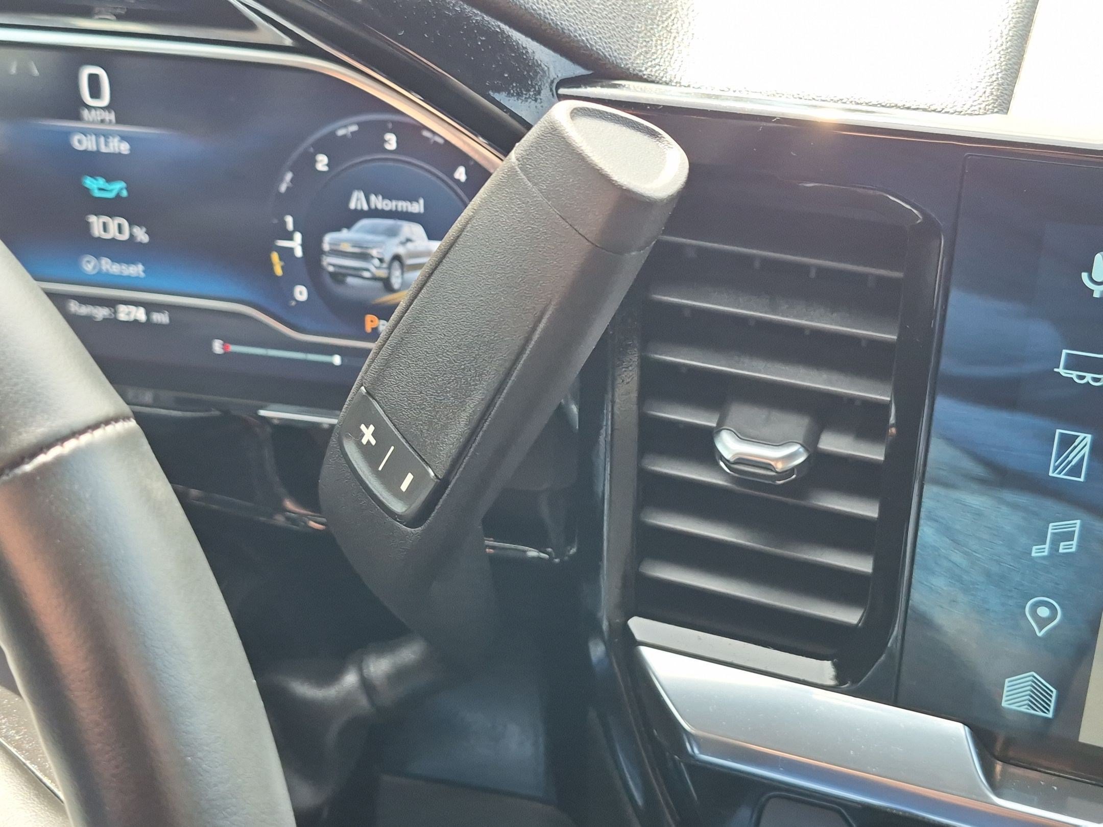 Certified 2024 Chevrolet Silverado 1500 LT AWD/4WD image 23