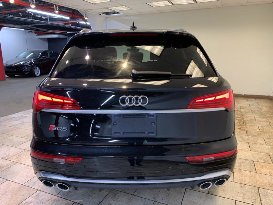 Used 2022 Audi SQ5 Premium Plus w/ Premium Plus Package image 6