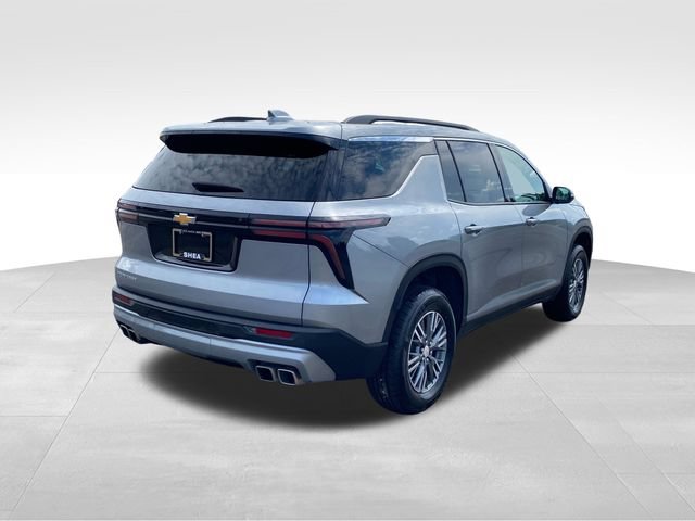 Certified 2025 Chevrolet Traverse LT FWD image 3
