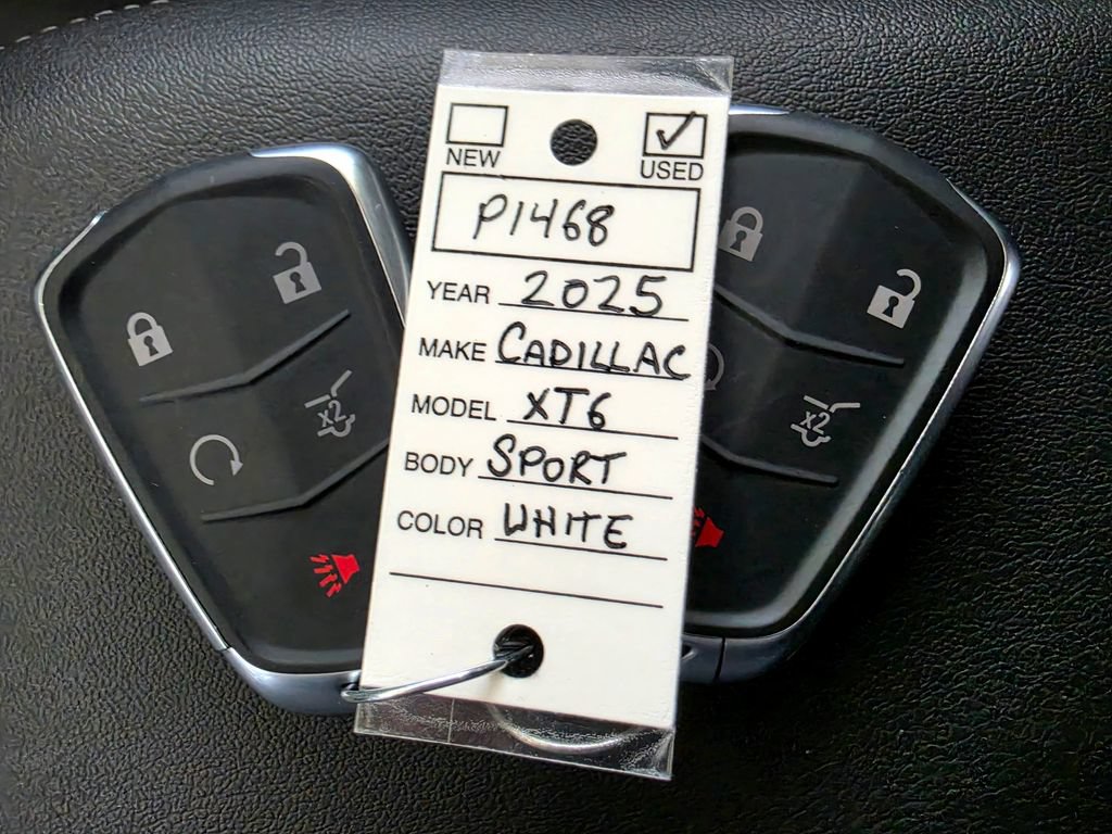 Used 2025 Cadillac XT6 Sport w/ LPO, Floor Liner Package AWD/4WD image 86