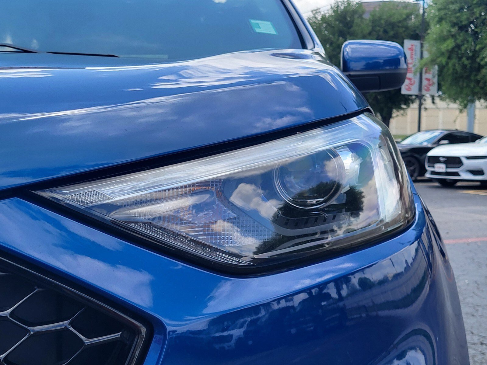 Certified 2022 Ford Edge ST-Line w/ Class II Trailer Tow Package image 9