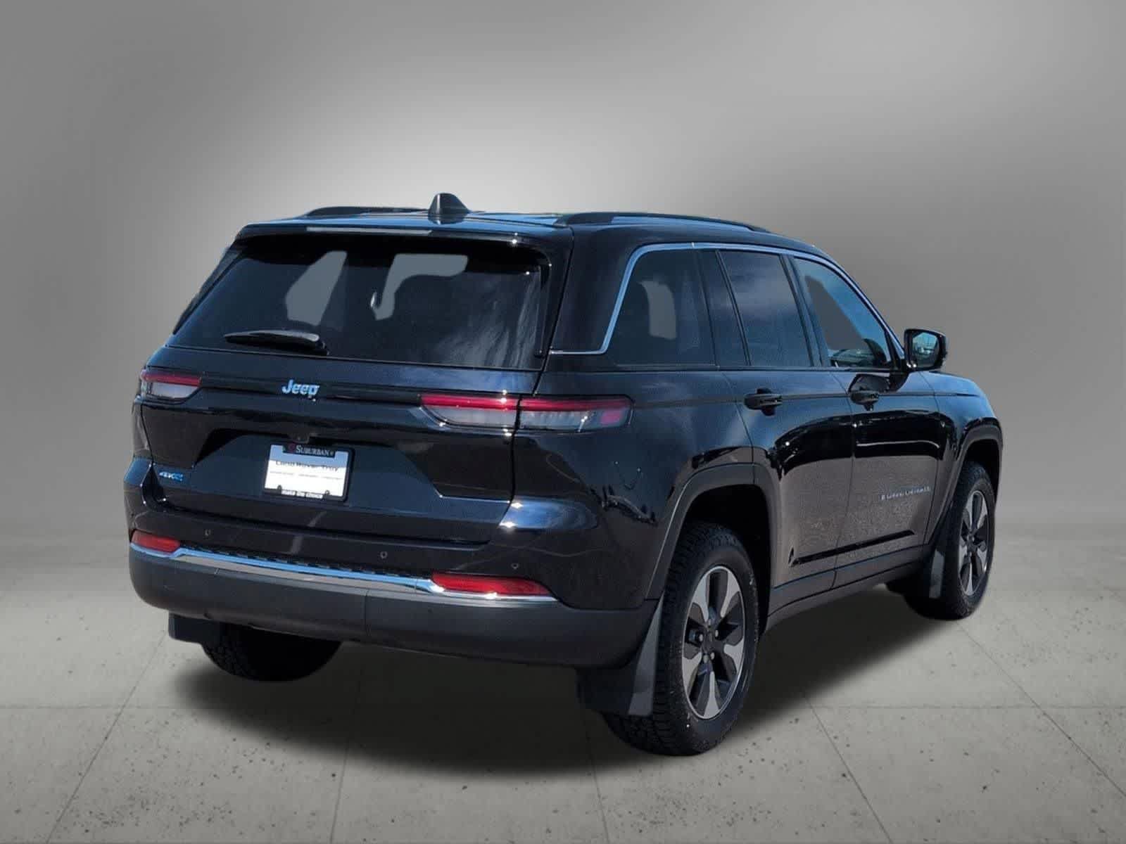Used 2022 Jeep Grand Cherokee Limited 4xe AWD/4WD image 6