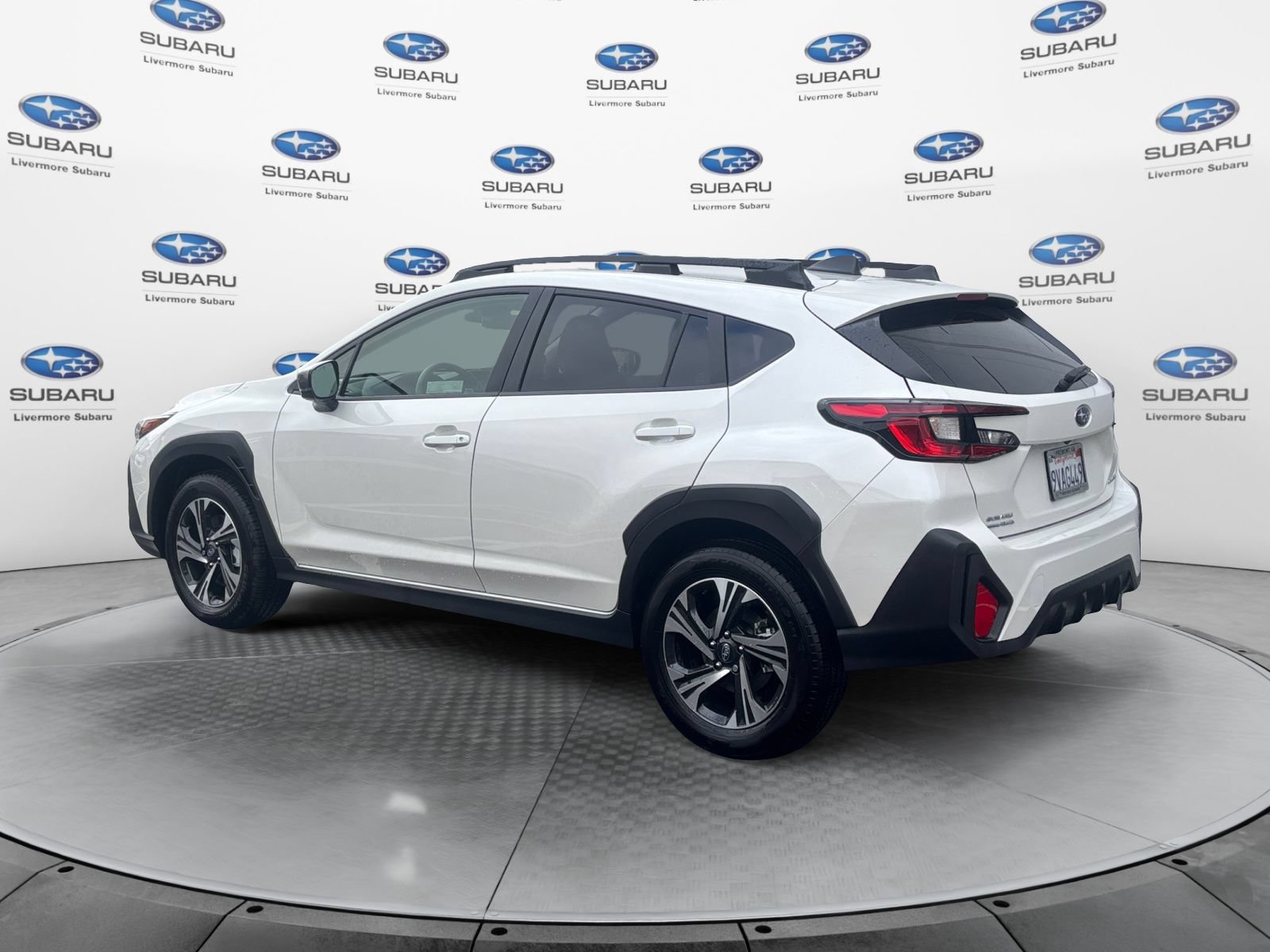 Used 2025 Subaru Crosstrek 2.5i Premium AWD/4WD image 3