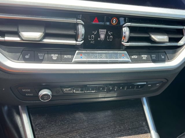 Used 2020 BMW 330i xDrive Sedan w/ M Sport Package AWD/4WD image 31