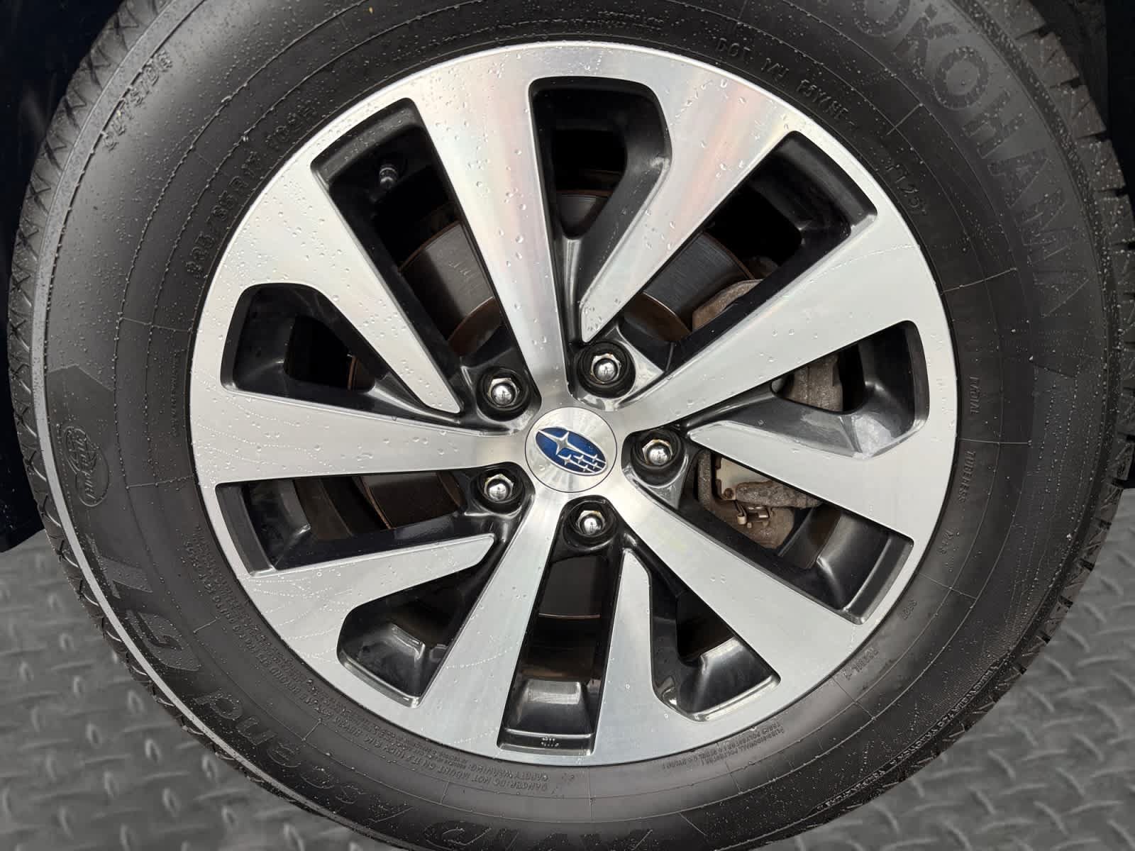 Used 2024 Subaru Outback Premium AWD/4WD image 9