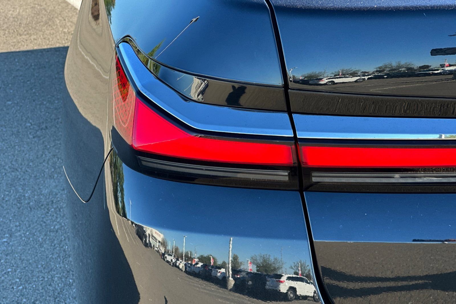 Used 2025 BMW 740i image 48