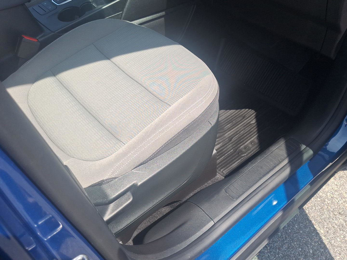 Used 2022 Ford Escape S image 20