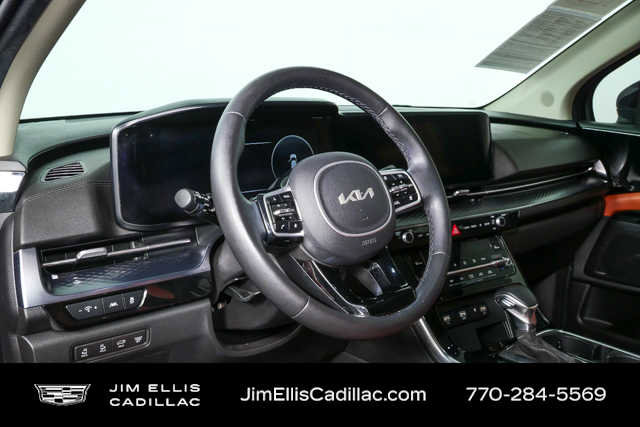 Used 2022 Kia Carnival SX Prestige image 4