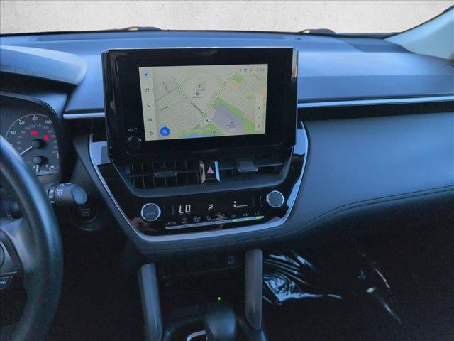 Used 2024 Toyota Corolla Cross LE AWD/4WD image 15