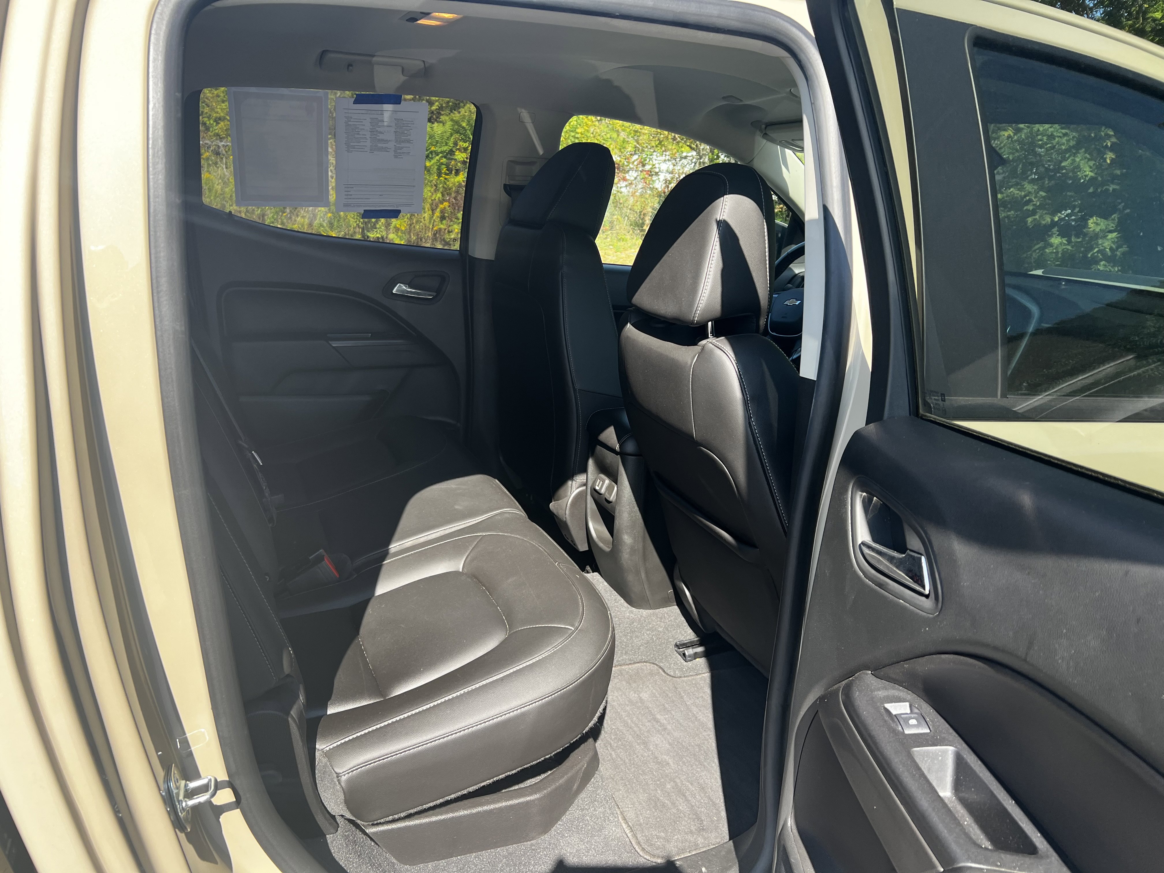 Used 2021 Chevrolet Colorado ZR2 w/ ZR2 Dusk Special Edition image 12