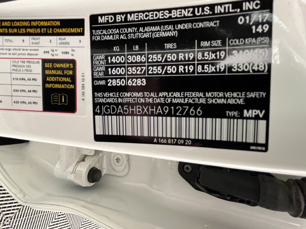 Used 2017 Mercedes-Benz GLE 350 4MATIC image 29