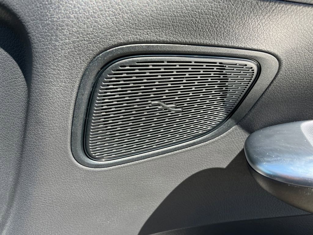 Certified 2026 Mercedes-Benz GLC 300 4MATIC image 17