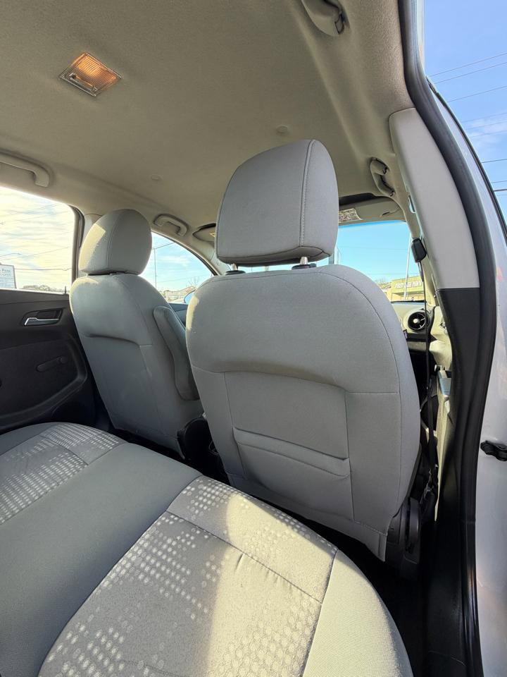 Used 2012 Chevrolet Sonic LS image 15