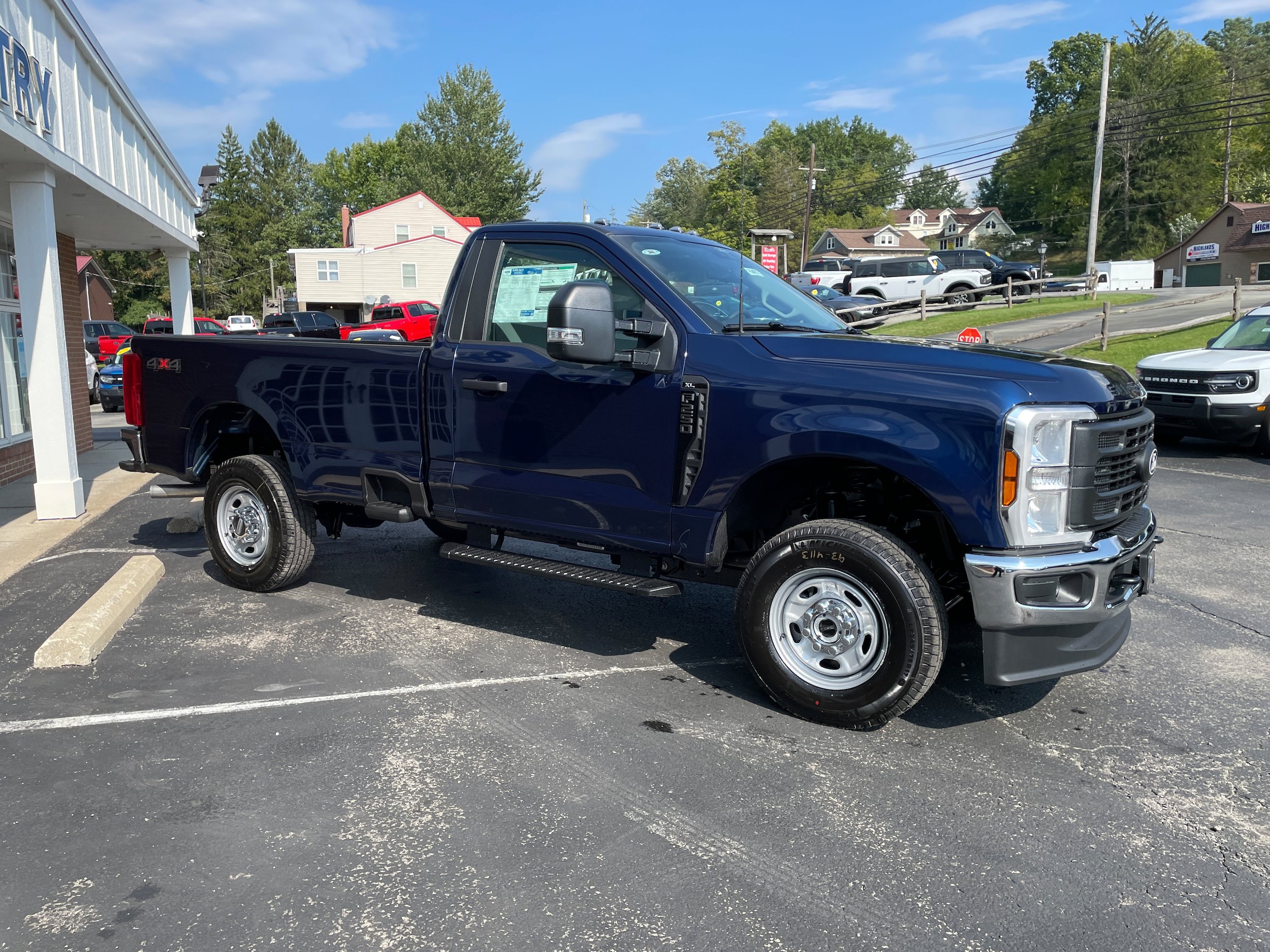 New 2027 Ford F250 XL w/ XL Chrome Package AWD/4WD image 11