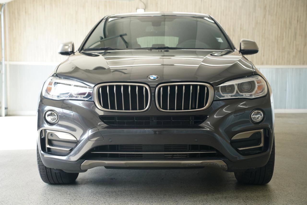 Used 2017 BMW X6 sDrive35i RWD image 3