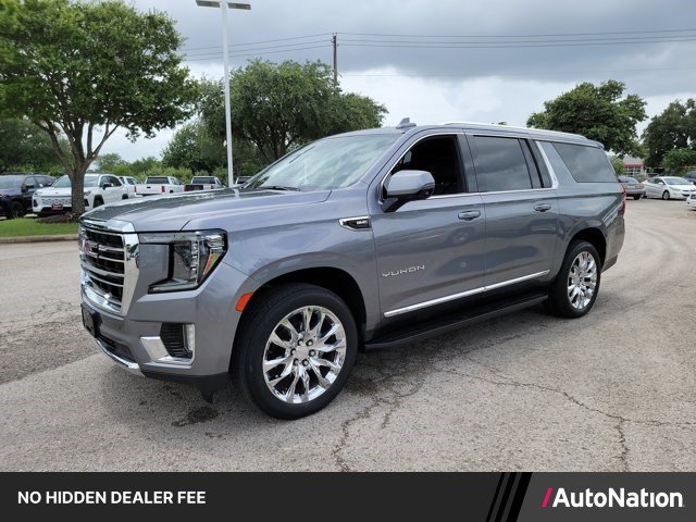 Used 2022 GMC Yukon XL SLT w/ SLT Premium Package