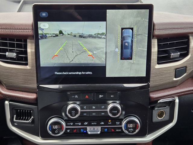 Used 2024 Ford Expedition Max Limited AWD/4WD image 17