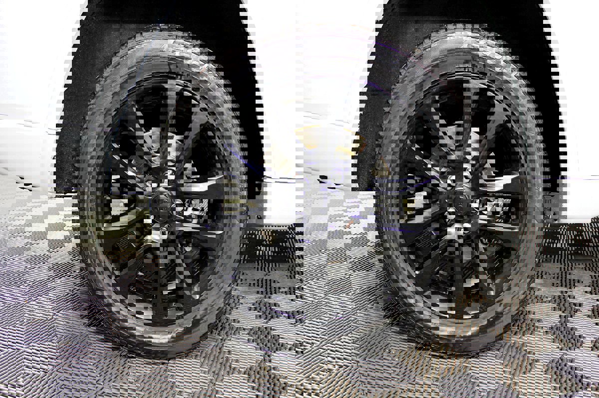 Used 2020 Jeep Grand Cherokee Altitude image 47