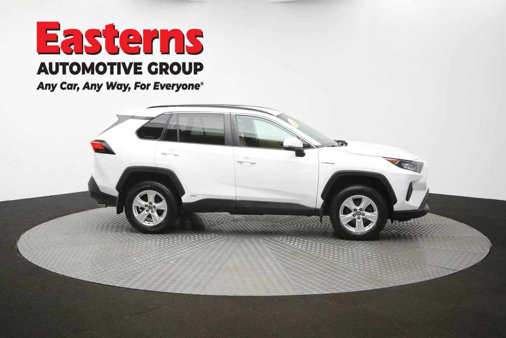 Used 2021 Toyota RAV4 LE w/ Carpet Mat Package (TMS) AWD/4WD image 47