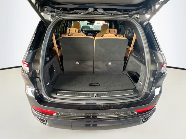 Used 2024 Jeep Grand Cherokee L Summit image 28