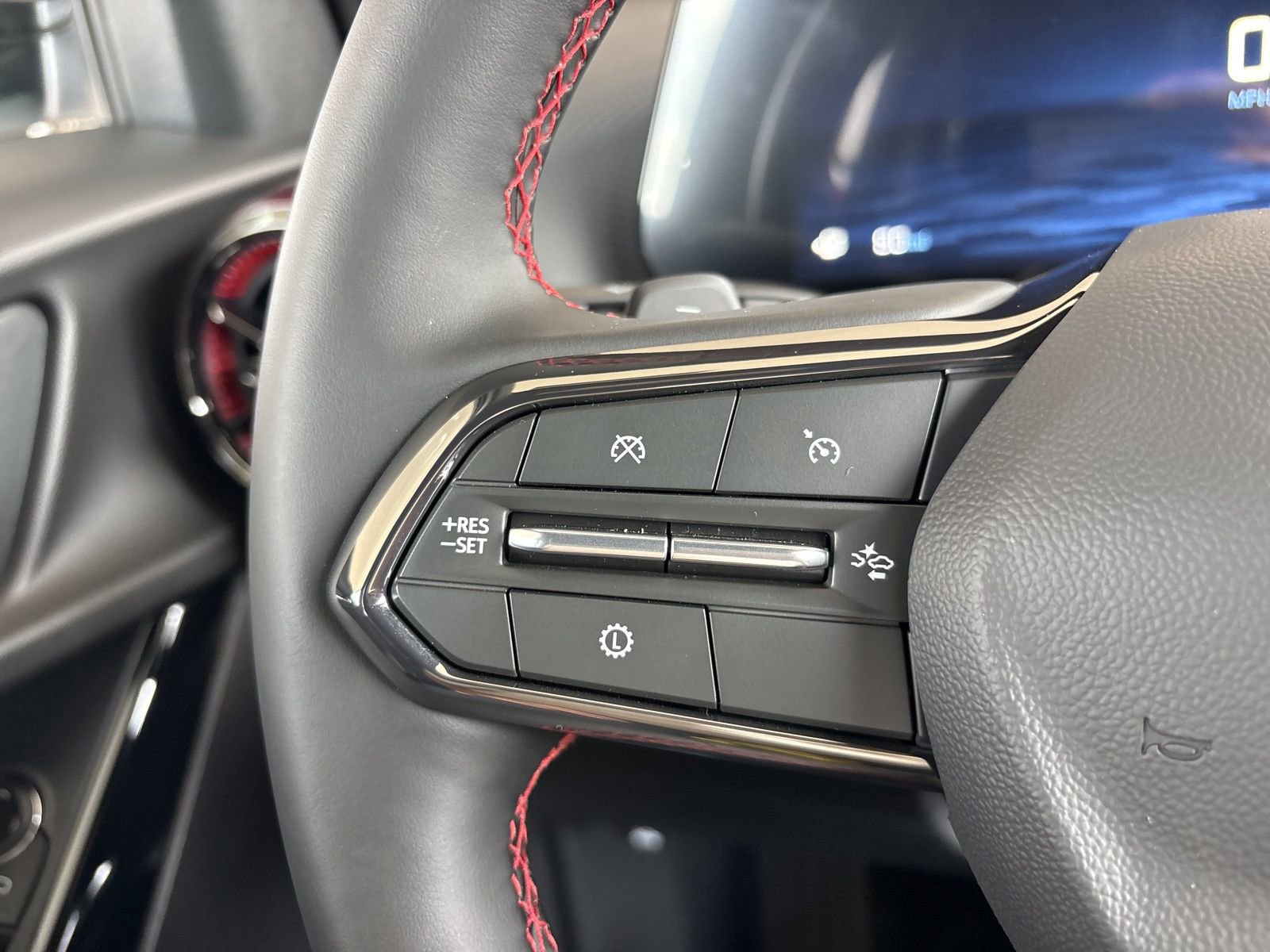 New 2026 Chevrolet Equinox RS w/ Safety and Technology Package FWD image 30