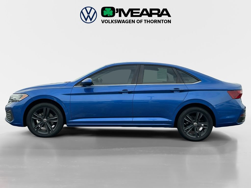 Used 2022 Volkswagen Jetta SE w/ Panoramic Sunroof Package video 2
