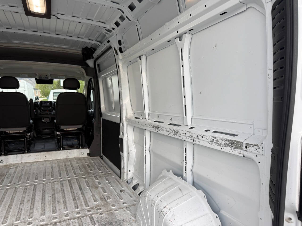 Used 2025 RAM ProMaster 2500 w/ Convenience Group FWD image 22