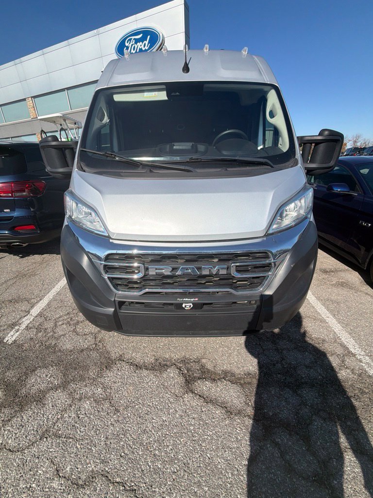 Used 2023 RAM ProMaster 2500 FWD image 2