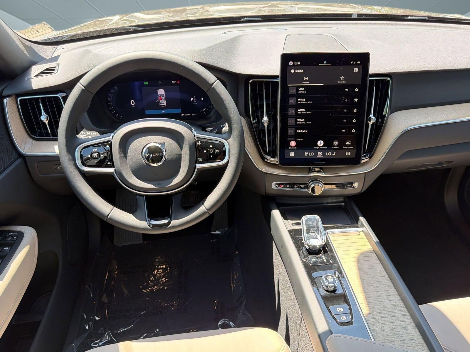 New 2026 Volvo XC60 B5 Plus w/ Climate Package AWD/4WD image 28