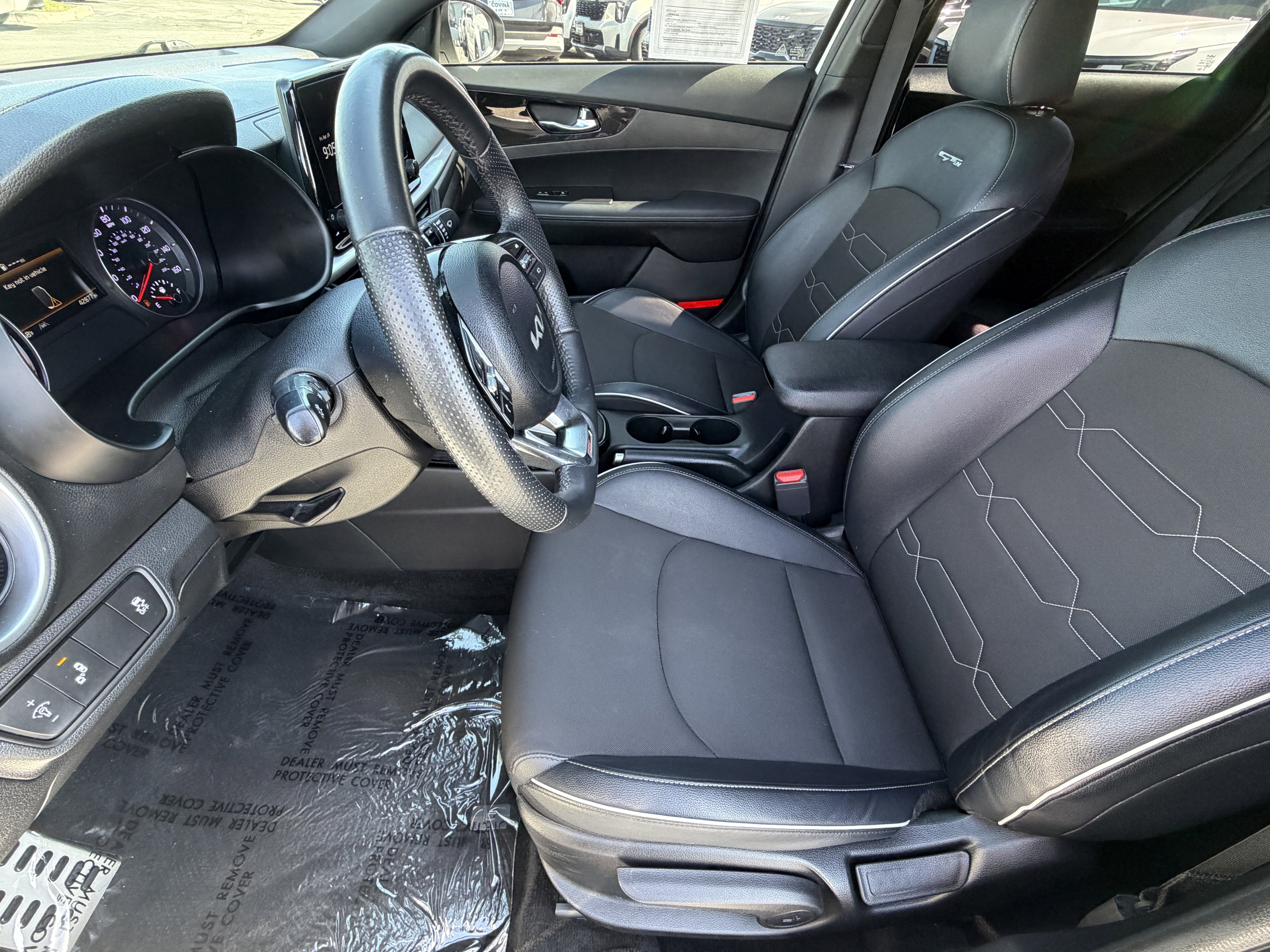 Certified 2023 Kia Forte GT-Line FWD image 15