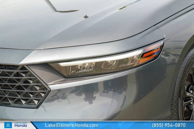 Certified 2025 Honda Accord SE image 4