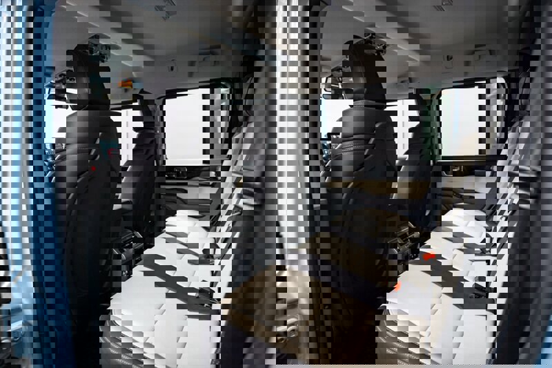 Used 2024 INEOS Grenadier image 27