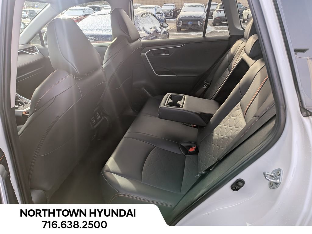Used 2024 Toyota RAV4 Adventure image 33
