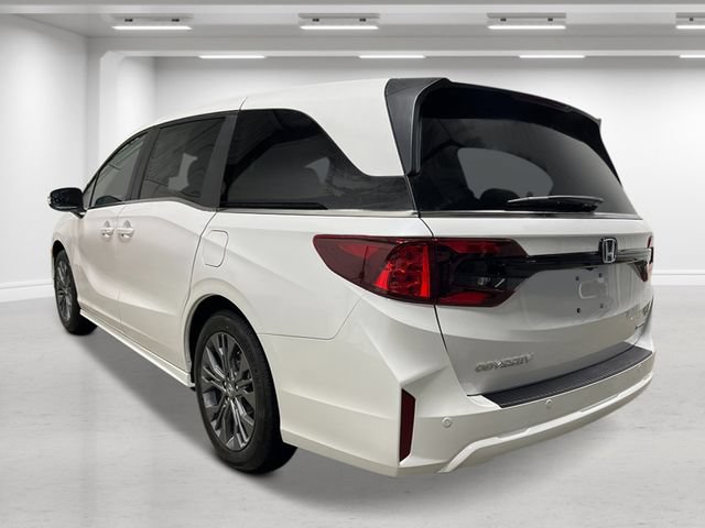New 2027 Honda Odyssey Touring image 5
