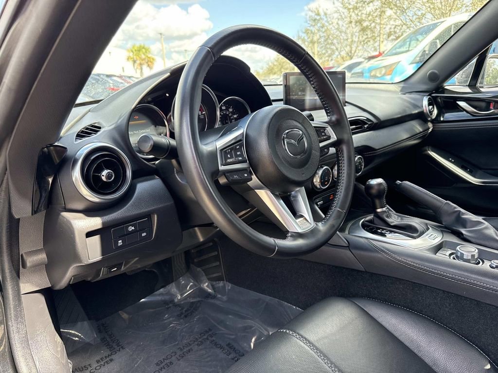 Used 2025 MAZDA MX-5 Miata RF Grand Touring image 15