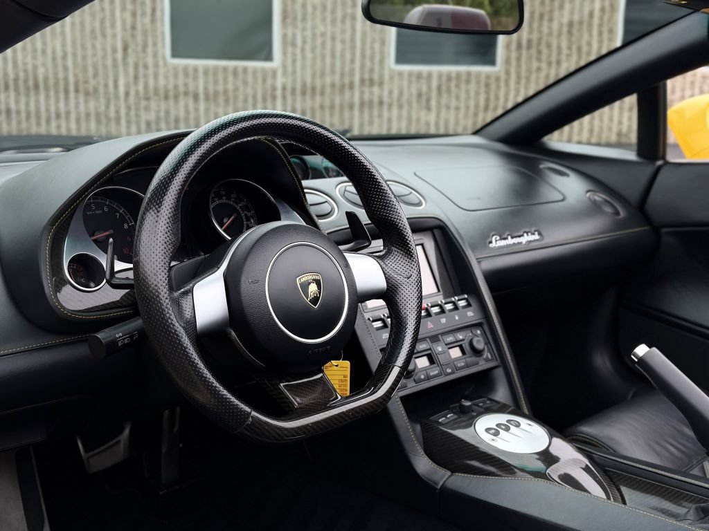 Used 2008 Lamborghini Gallardo Spyder AWD/4WD image 28