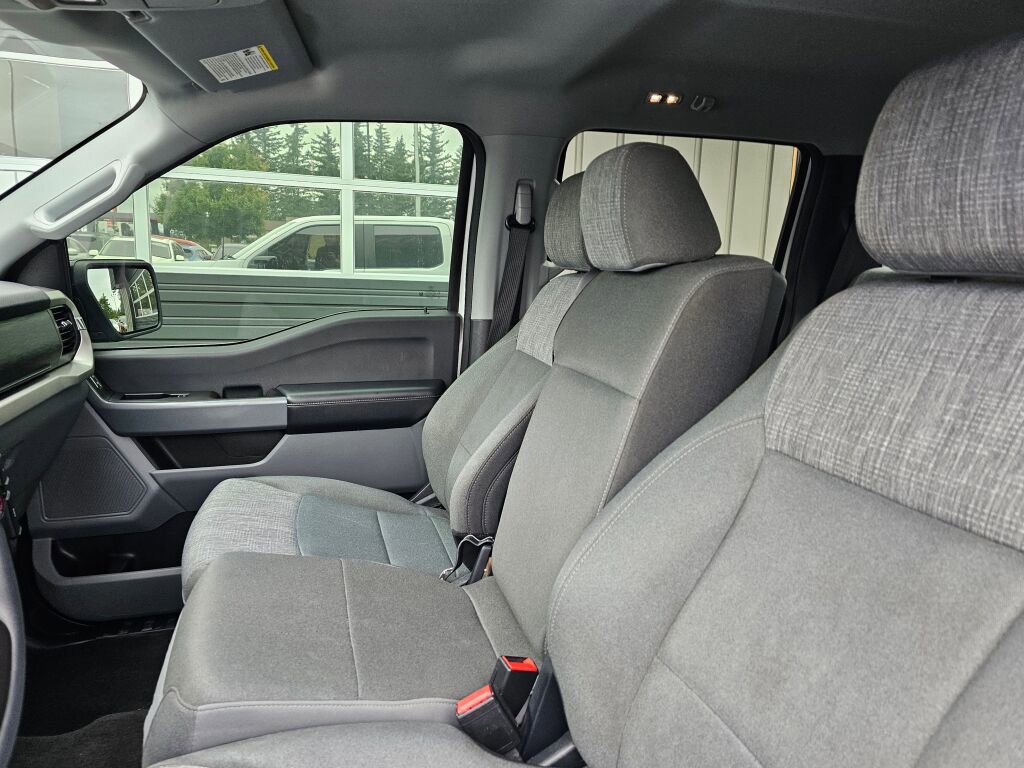 Used 2022 Ford F150 XLT w/ Trailer Tow Package image 19