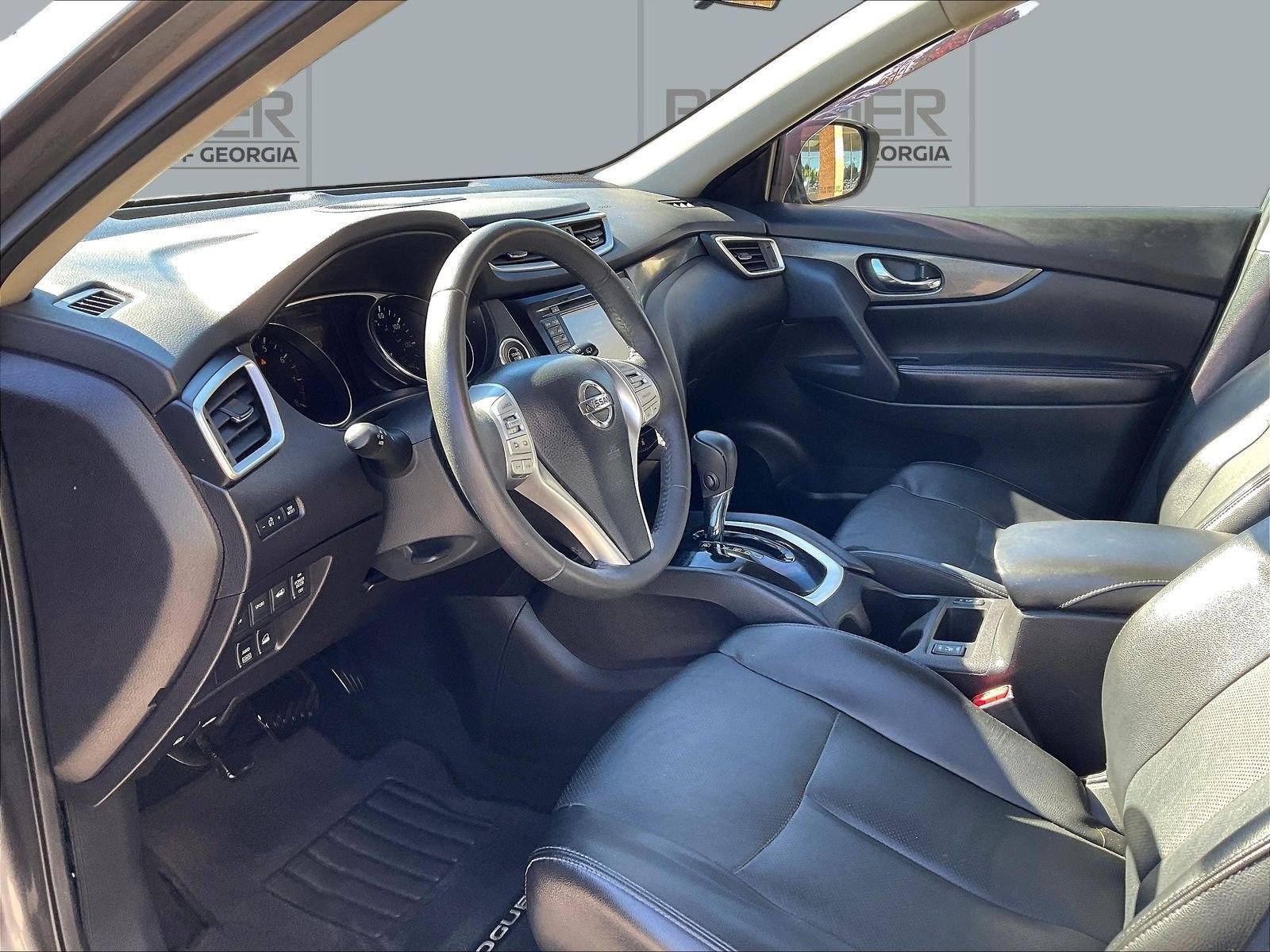 Used 2015 Nissan Rogue SL AWD/4WD image 19