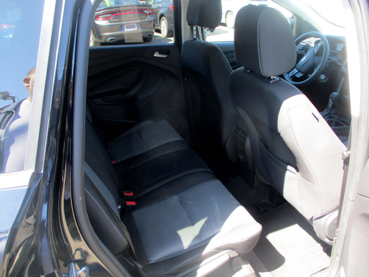 Used 2017 Ford Escape SE image 8