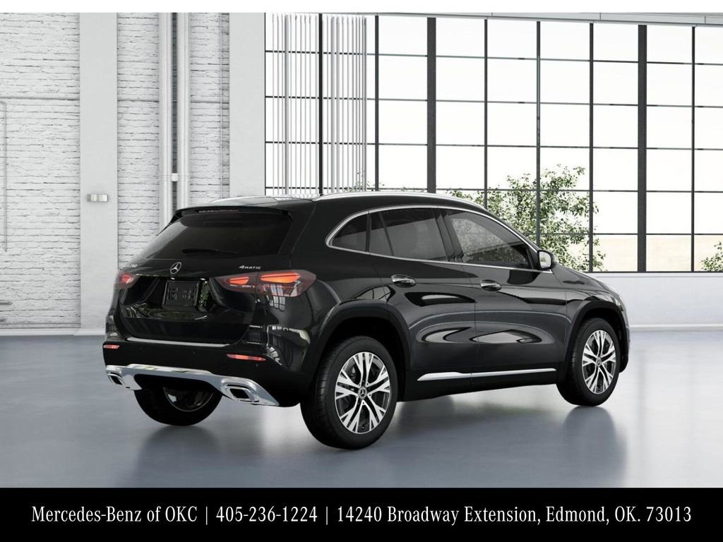 Used 2025 Mercedes-Benz GLA 250 4MATIC image 21