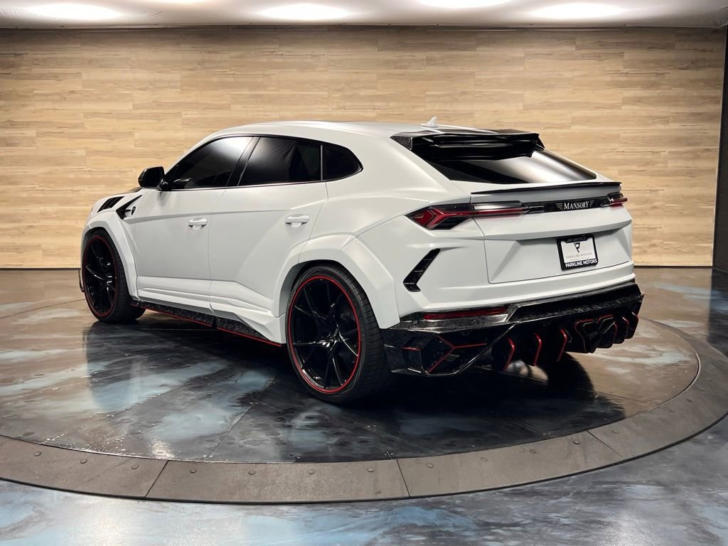 Used 2019 Lamborghini Urus image 9
