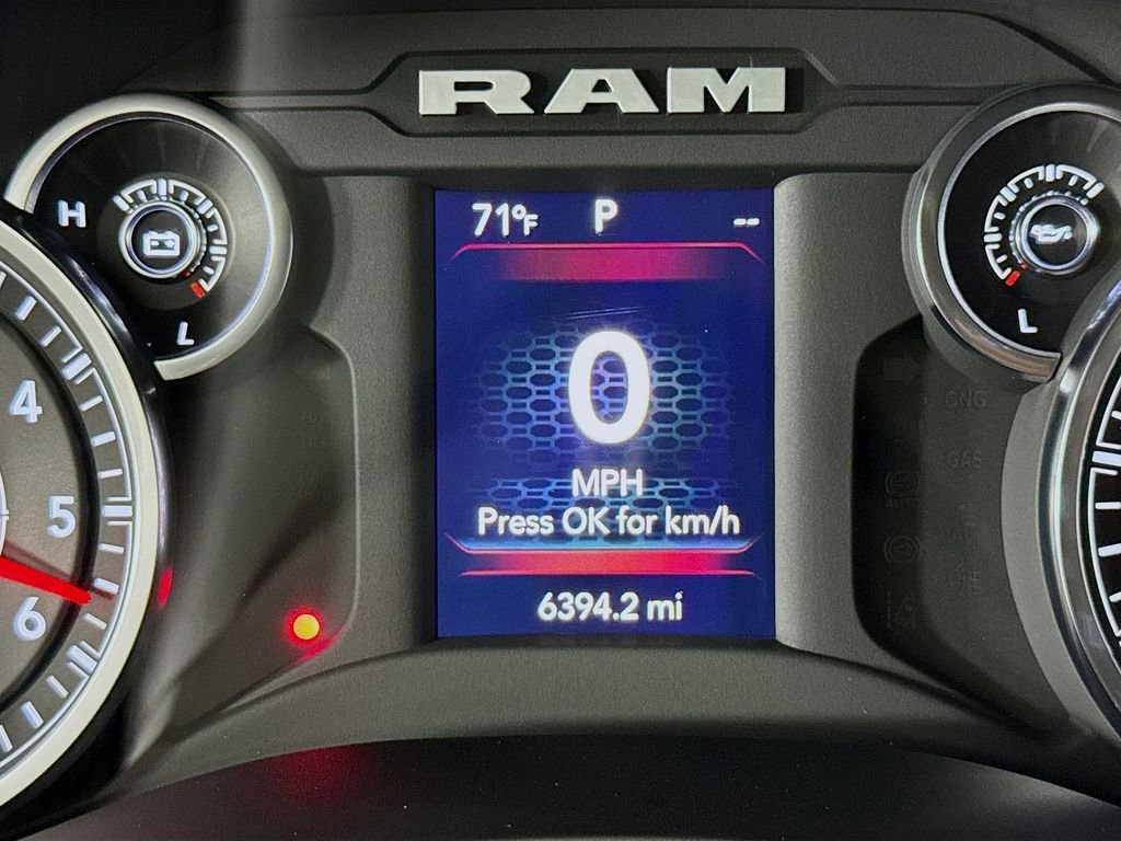 Used 2024 RAM 2500 Tradesman w/ Chrome Appearance Group image 14