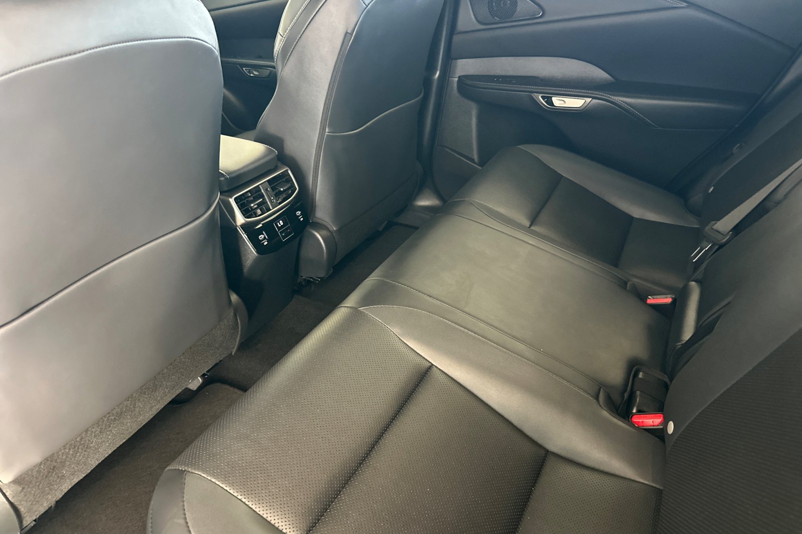 Certified 2025 Lexus RX 350 Premium w/ Accessory Package (K3) FWD image 9
