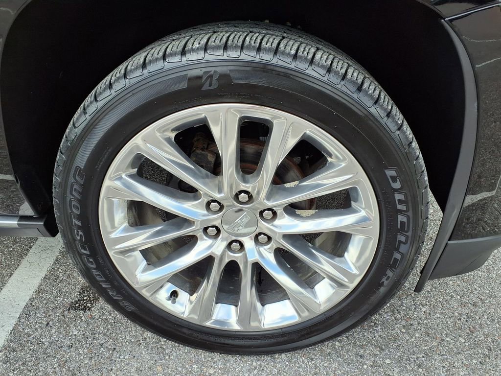 Used 2020 Cadillac Escalade Premium Luxury AWD/4WD image 9